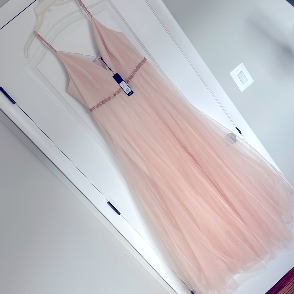 BCBG MAXAZARIA TULLE AND CRYSTAL GOWN NWT